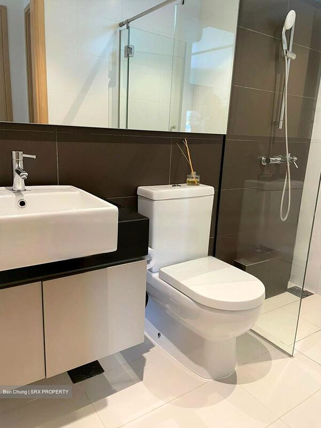 Esparina Residences (D19), Condominium #460305461